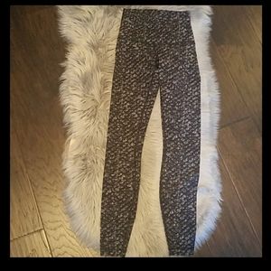 Lululemon wunder under Hi-rise nulux 25"